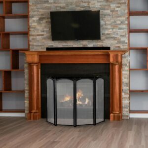 152/011 - FIREPLACE SCREEN 4 FOLD Lifestyle
